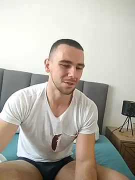 BrokenToPieces online show from 09.19.25