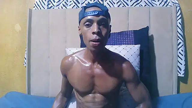 Teemanxxx25 online show from 10.22.25