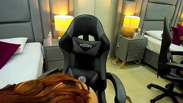 EimmyJones online show from 09.19.25