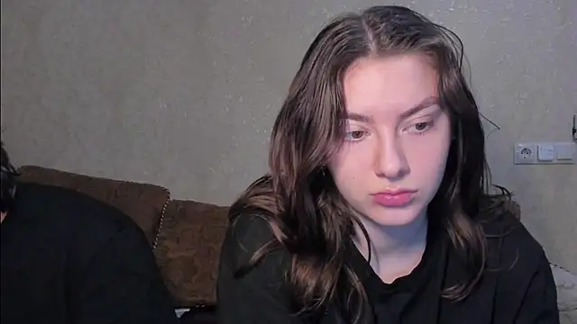 muuur fam online show from 12.15.25