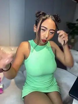 Salome pink1 online show from 10.07.25