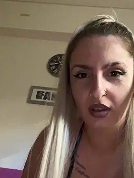 Sexy Bulgarian woman online show from 09.22.25