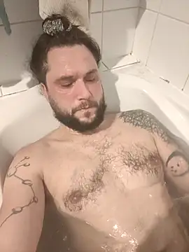 Titilouonlyf69 online show from 12.20.25