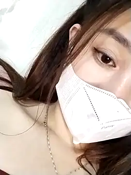 SayangLy online show from 10.20.25