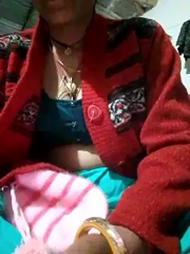 Maya5656 online show from 11.22.25