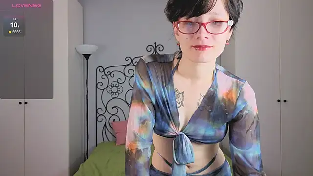 oliviafairy1 online show from 09.12.25