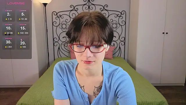 oliviafairy1 online show from 09.23.25