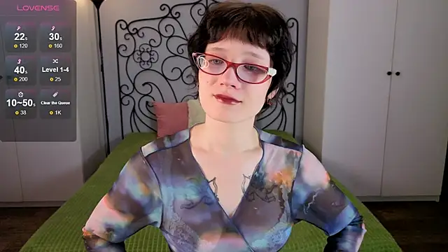 oliviafairy1 online show from 10.10.25