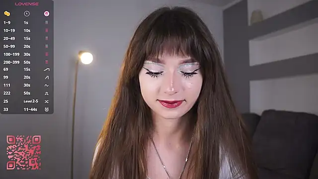 DreamyDaisy online show from 10.07.25