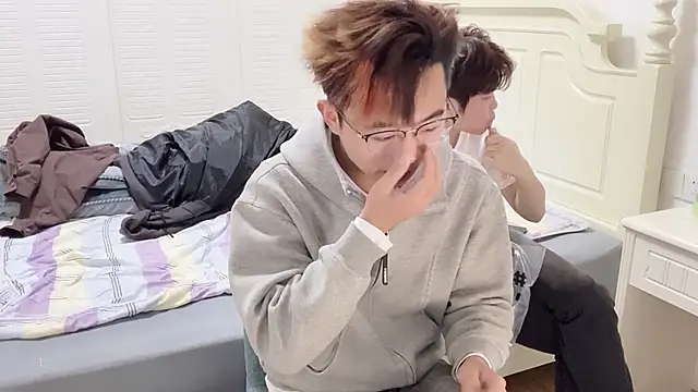 STxuguanhan online show from 11.27.25