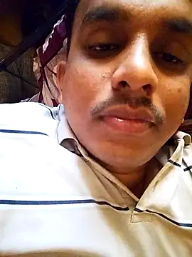 Snapshot of Nihaal17 chatting on 10.12.25 Nihaal17 online show from 10.12.25