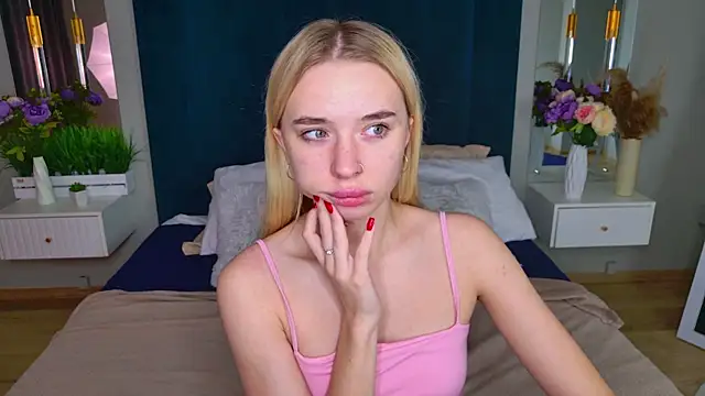 RachelColon online show from 10.15.25