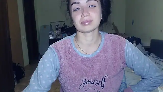 Melanie Lee online show from 12.12.24