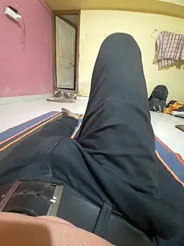 Snapshot of choot_paglu chatting on 10.11.25 choot paglu online show from 10.11.25