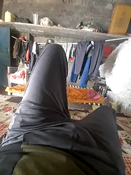 Snapshot of choot_paglu chatting on 10.25.25 choot paglu online show from 10.25.25