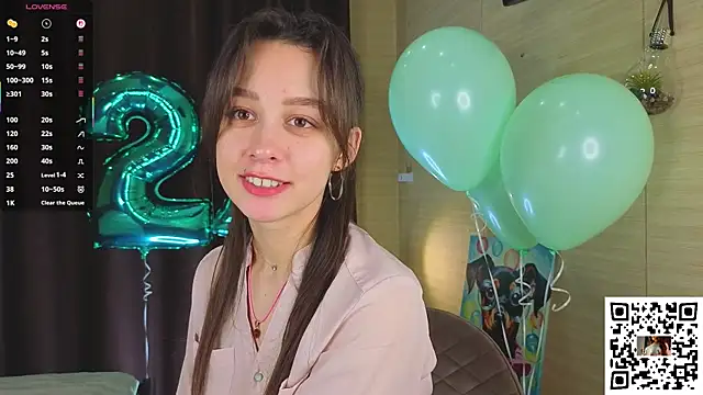 VineciaDestors online show from 10.13.25