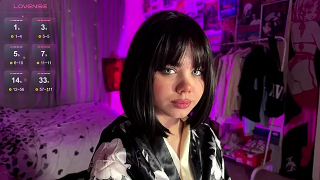 PinkiRay online show from 09.19.25