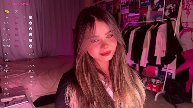 PinkiRay online show from 10.26.25