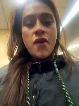 tifanyfever online show from 10.11.25