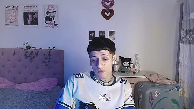 2cyboy  online show from 09.15.25