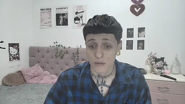 2cyboy  online show from 09.18.25