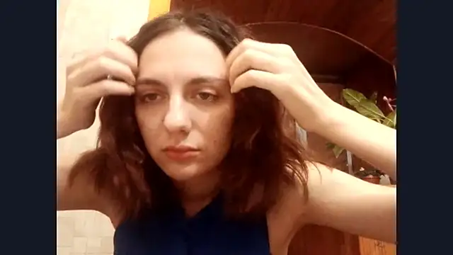 Snapshot of SinlessTaking chatting on 12.18.25 SinlessTaking online show from 12.18.25