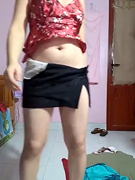 Snapshot of Lilyy-y chatting on 09.19.25 Lilyy-y online show from 09.19.25