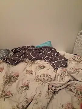 Snapshot of xoxokayy18 chatting on 09.24.25 xoxokayy18 online show from 09.24.25