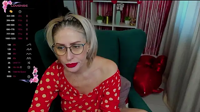 Snapshot of PamellaMurphy chatting on 02.13.26 PamellaMurphy online show from 02.13.26