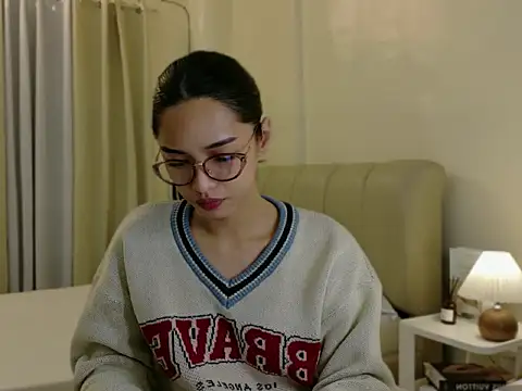 Snapshot of Blaire_Samantha chatting on 03.03.26 Blaire Samantha online show from 03.03.26