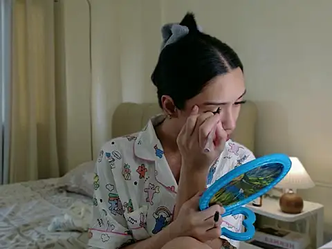 Snapshot of Blaire_Samantha chatting on 04.02.26 Blaire Samantha online show from 04.02.26