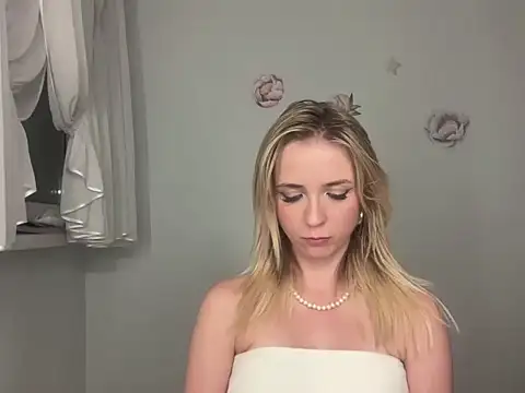 ClaudiaAmore online show from 09.08.25