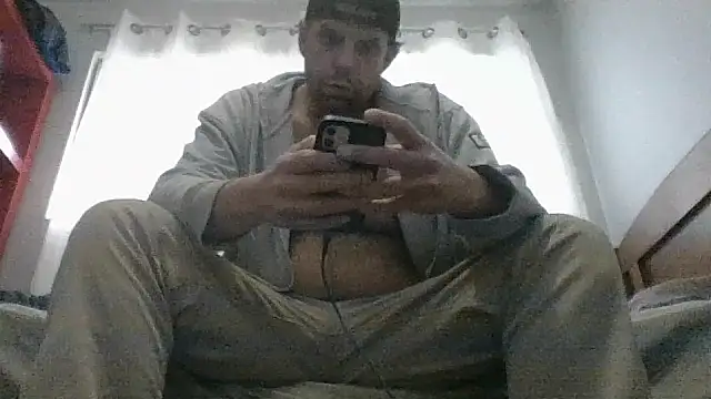 Snapshot of CouplesFuckToy69 chatting on 10.20.25 CouplesFuckToy69 online show from 10.20.25