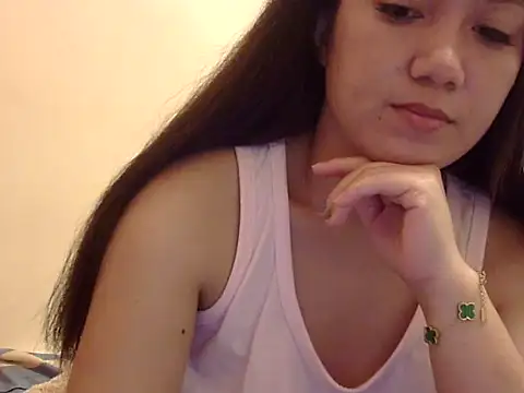 Lovelyclaya online show from 11.14.25