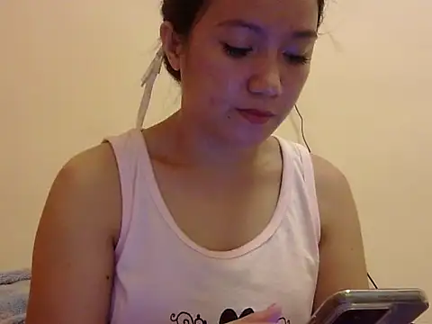 Lovelyclaya online show from 11.15.25