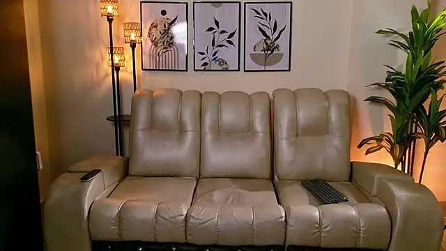 Violeta Foxz online show from 11.01.25