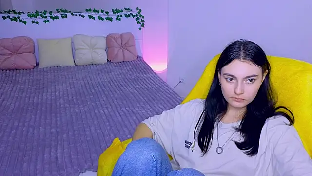 Snapshot of Andres_sssss chatting on 09.23.25 Andres sssss online show from 09.23.25