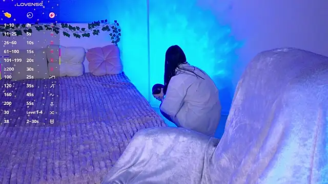 Snapshot of Andres_sssss chatting on 10.20.25 Andres sssss online show from 10.20.25