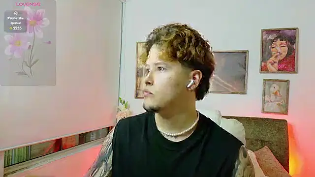  tylerr  online show from 09.09.25
