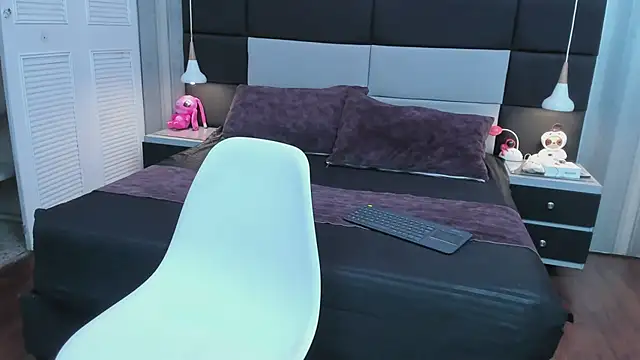 yiyisandoval online show from 01.09.26