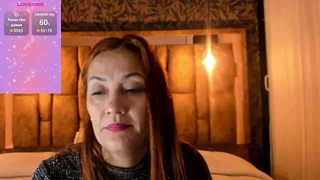 adri fox online show from 09.10.25