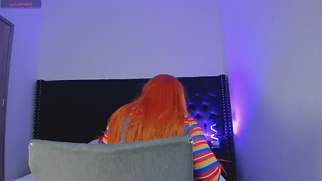 ScarletMoon1  online show from 10.29.25