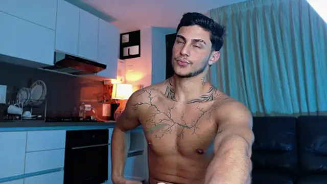 LeoCavalli  online show from 10.09.25