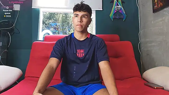 Snapshot of CHR58_ chatting on 02.27.26 CHR58 online show from 02.27.26