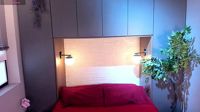 Snapshot of MrJustin_ chatting on 09.21.25 MrJustin  online show from 09.21.25