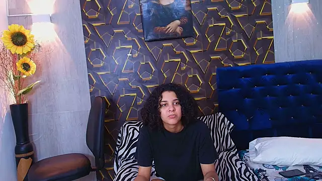 miss leidy  online show from 06.27.26
