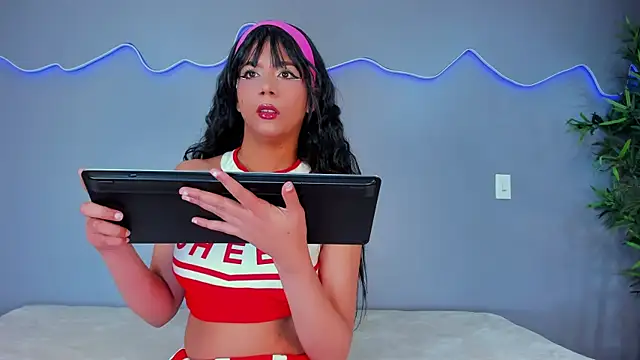 AlinaSweett  online show from 10.19.25