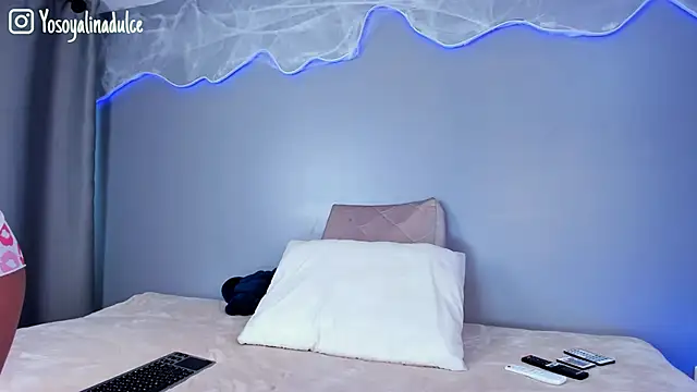 AlinaSweett  online show from 10.28.25