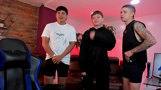 Handsomeboyss19 online show from 11.07.25