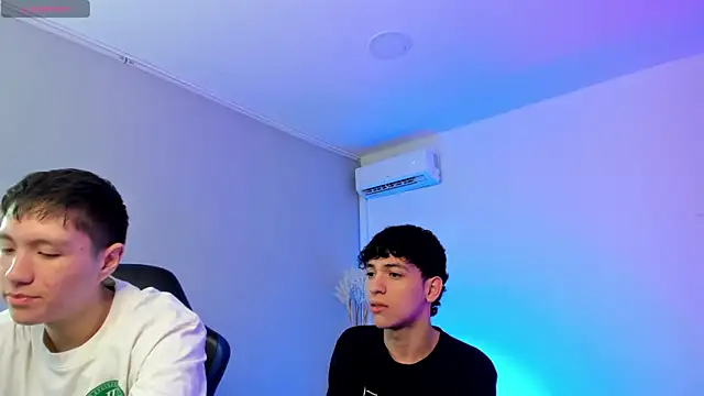 Handsomeboyss19 online show from 05.15.26
